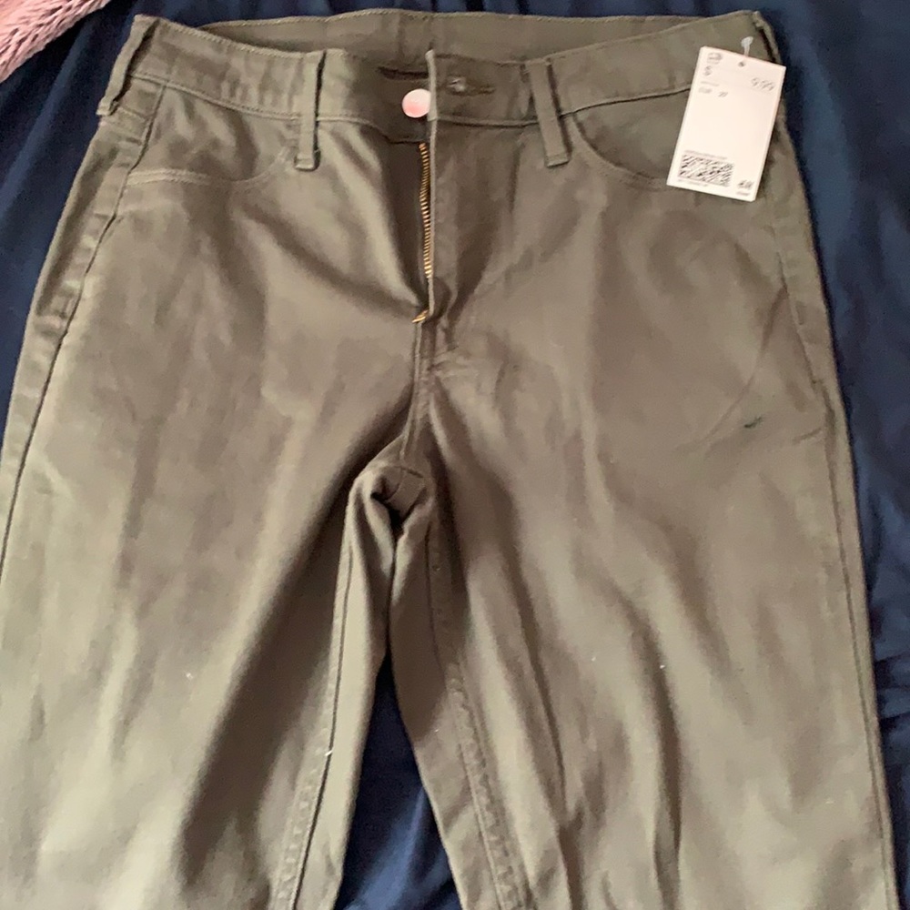 H&M green pants